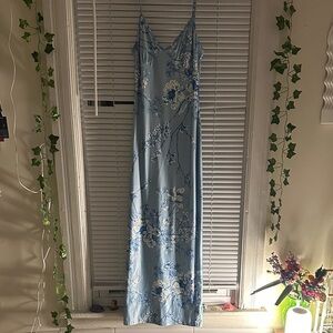 Elegant Blue Floral Maxi Dress